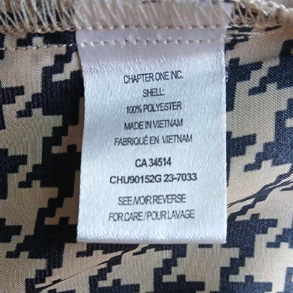 Elegant Houndstooth Blouse in Black and Cream Sz S/P - Picture 8 of 8